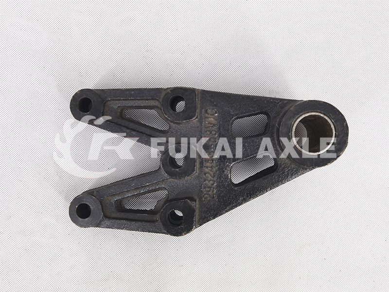 Support avant en acier pour pièces de rechange de camion FAW Jiefang 2932443-68V 