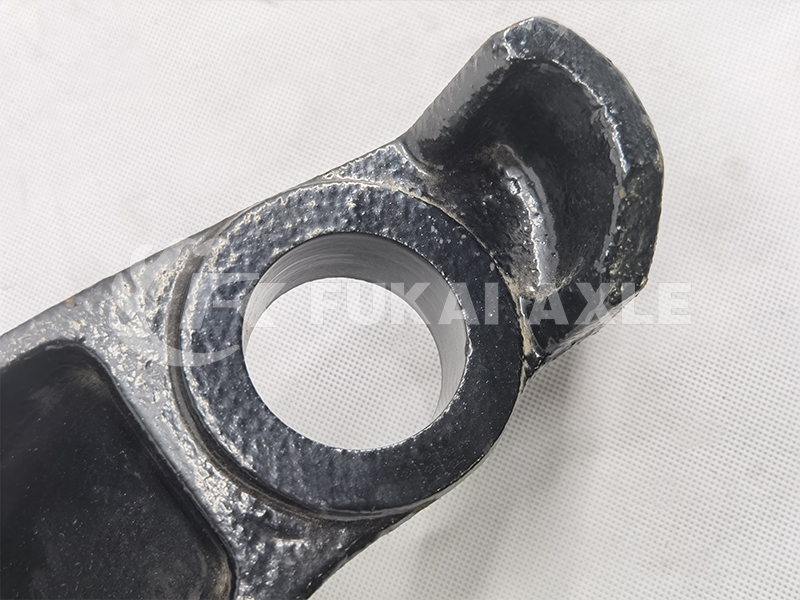 Support de Support gauche de Suspension avant pour pièces de rechange de camion Shacman Delong Dz14251430065