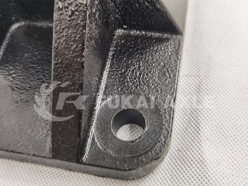 Support de moteur pour pièces de camion lourd Foton Auman H4101050201A0