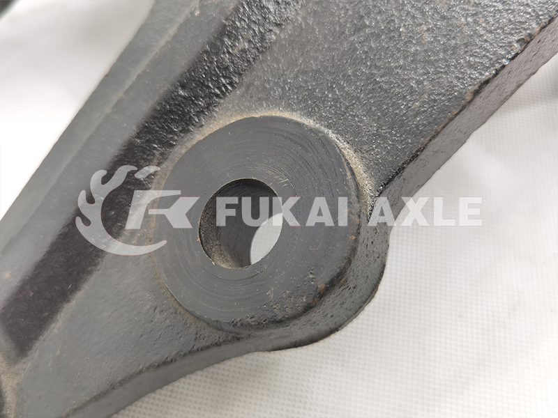 Support arrière à ressort avant pour pièces de camion FAW Jiefang 2902444-71A