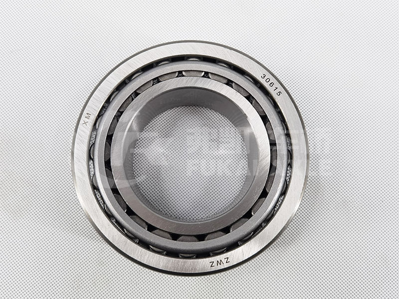 Roulement à rouleaux coniques de roue arrière pour pièces de rechange de camion FAW Jiefang Dongfeng 30615 7815E