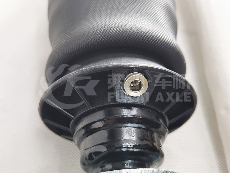 Amortisseur d'airbag arrière pour pièces de rechange de camion Dongfeng Kinland 5001180-C6100