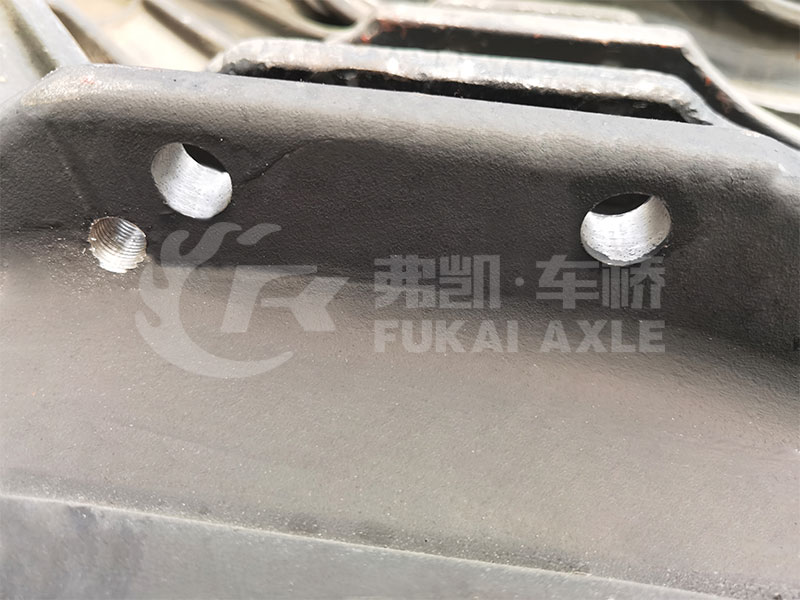 Essieu avant pour pièces de rechange de camion FAW Jiefang J6 3001011-A2Q