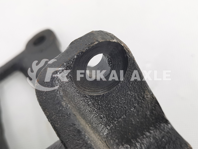 Support avant à ressort avant pour pièces de camion FAW Jiefang 2902442-19W