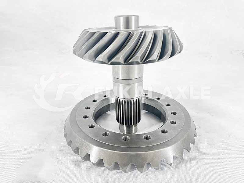 Pignon de roue de couronne de l'essieu central 24/35, pi&egrave;ces de rechange pour Iveco Trcuk 5801765238/42129185