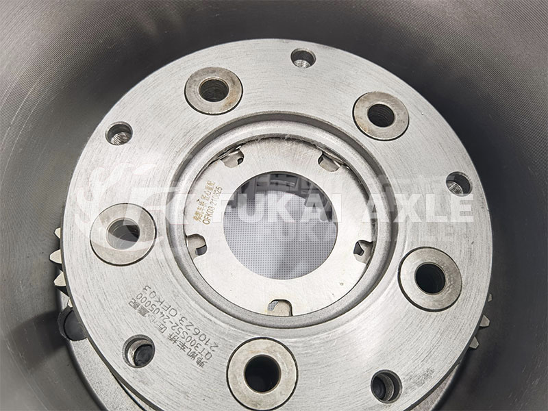 Ensemble de jante de roue pour pièces de camion Foton Auman QT300S52-2405000