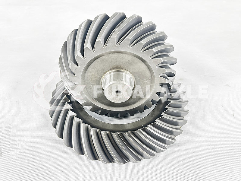 Pignon de roue de couronne de l'essieu central 24/35, pièces de rechange pour Iveco Trcuk 5801765238/42129185