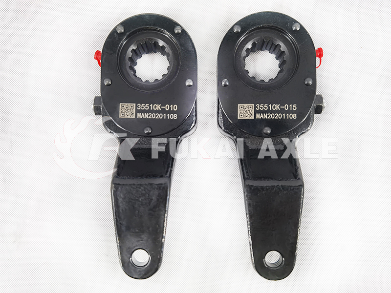 Bras de réglage de frein avant 3551CK-015 pour pièces de rechange de camion Dongfeng 3551CK-010